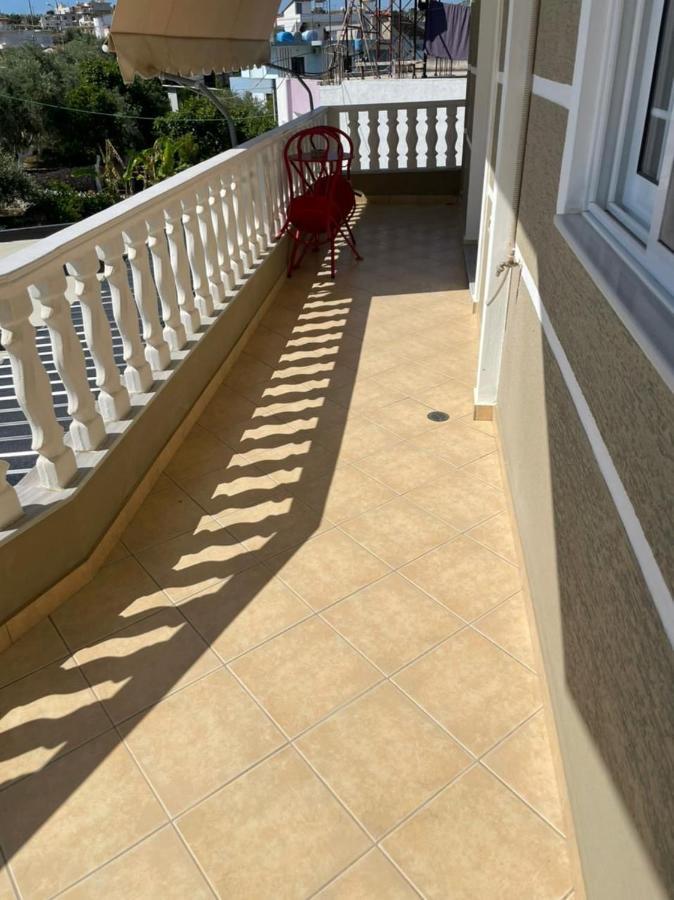 Vila Mario Aparthotel Ксамил Екстериор снимка