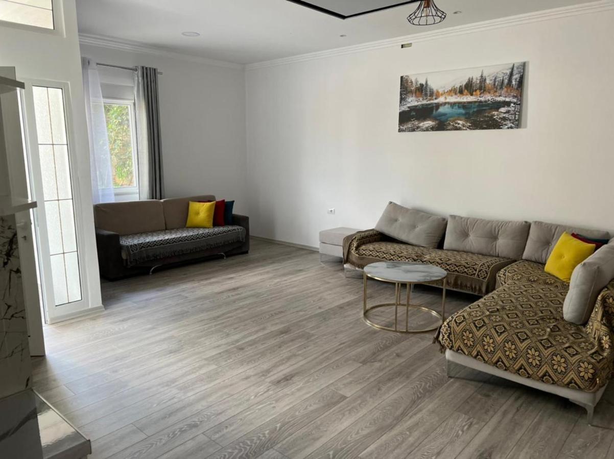 Vila Mario Aparthotel Ксамил Екстериор снимка